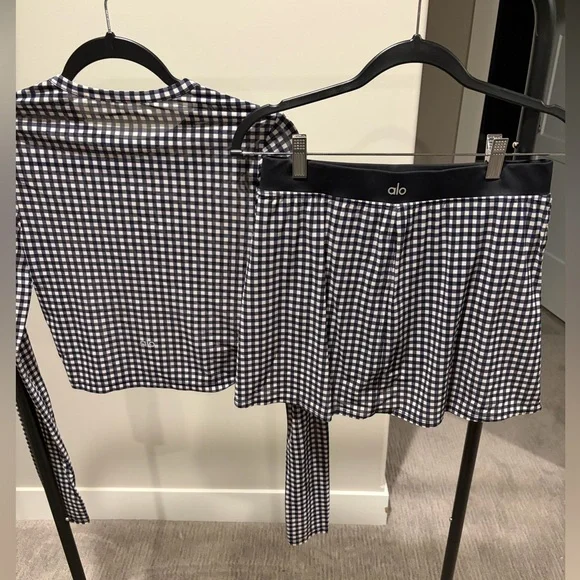ALO Yoga Mesh Gingham Cropped Long Sleeve and Skirt Set - Picture 6 of 7